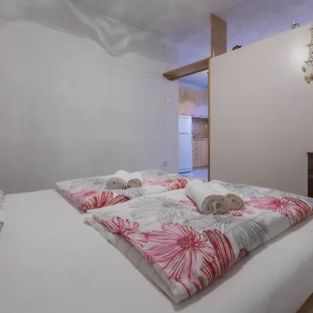 In 39357 Apartamento