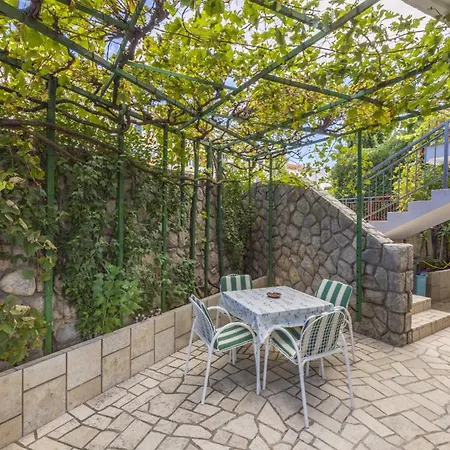 Apartamento In 39357